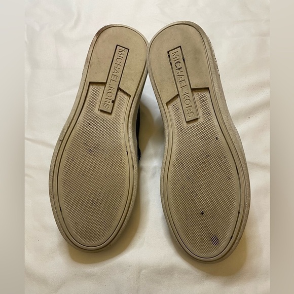 Michael Kors size 6 black slip on shoes - Picture 8 of 8